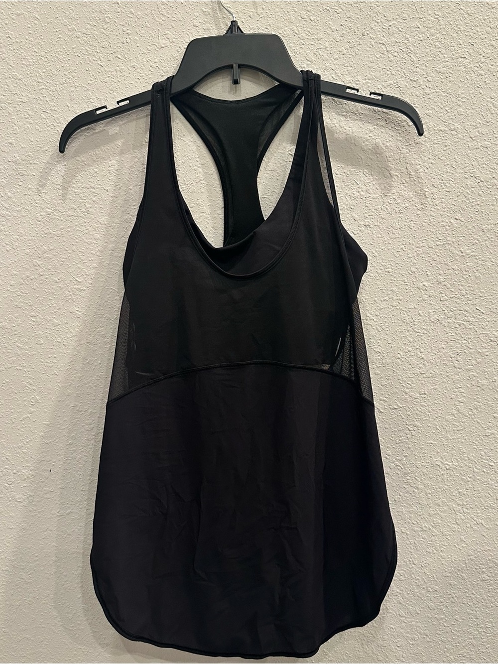 Lululemon Black Mesh Racerback Tank Size 6 Sheer Yoga Workout Athleisure